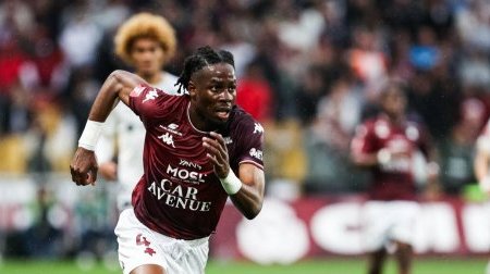 Officiel : Michel Mboula signe à Metz jusqu’en 2028
