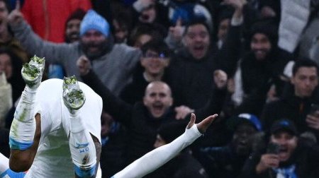 UEFA champions league : Aubameyang donne le sourire au Vélodrome grâce à un doublé
