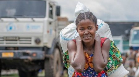 L’ONU salue la signature d’un accord de paix entre la RDC et le Rwanda à Washington
