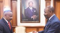 Ali Bongo reçoit les lettres de créances de 4 nouveaux ambassadeurs
