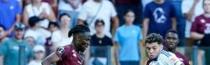Ligue 1 : Metz battu par Strasbourg, Michel Mboula transparent
