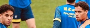 Italie : match nul pour les frères Oyono et Frosinone en Serie BKT
