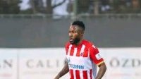 Serbie : Guélor Kanga et l’Étoile Rouge dominent le Spartak Subotica
