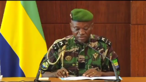 Oligui Nguema met en garde le patronat gabonais et les entrepreneurs corrompus