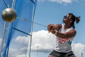 Athlétisme&nbsp;: Kenza Falana pulvérise le record du Gabon avant les Mondiaux U20
