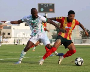 Douche froide pour Junior Bekale et la JS Kairouan face à l’Espérance de Tunis